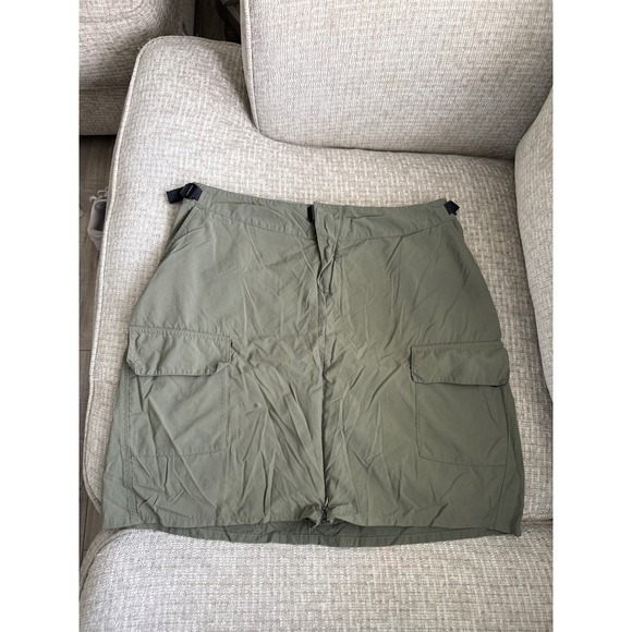 Patagonia Pants - Patagonia Womens Cargo Hiking Skort Olive Green Buckle Waist Size 10